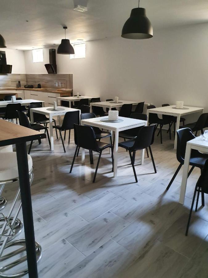 Hostel Polnocna 61 Sosnowiec Eksteriør bilde